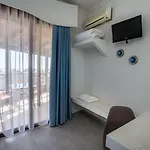 Oasis Hotel
