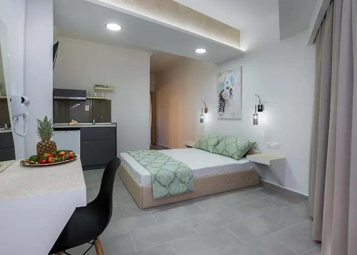 Oasis 利迈纳里亚